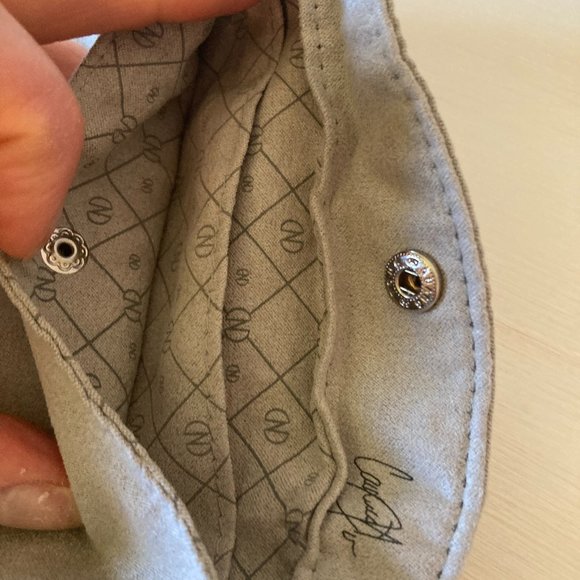 Caroline Néron Necklace in Box - Picture 6 of 8